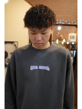 エディ(Edy) メンズパーマツイストスパイラルパーマツイスパマッシュ刈り上げ