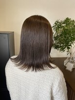 マルコ(marco)&nbsp;外ハネ × アッシュベージュ