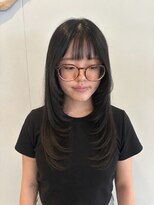 ニナル(Ninal)&nbsp;メガネ映えくびれレイヤー♪