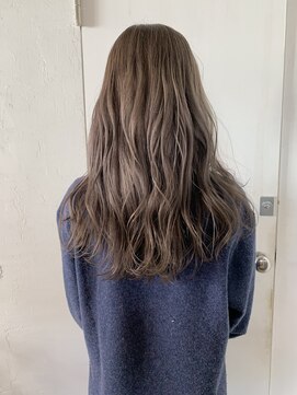 アオイ(aoi.) グレージュカラー