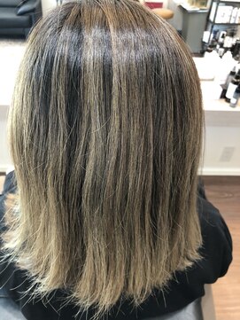 トゥディ(today) ブリーチバレイヤージュオンカラー