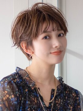 サーカス バイ ビュートリアム 青山(CIRCUS by BEAUTRIUM) マッシュショート 大人可愛い うる艶髪 暖色系カラー 30代40代