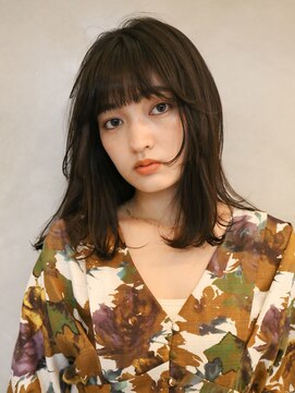 シアン(SYAN) 【清水】しっとりアッシュカラー/小顔レイヤー/ミディアム