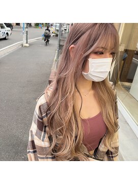 パーミル ヨコハマ(permille Yokohama) ミルクティーベージュ×ゆる巻きブリーチカラーインナーカラー