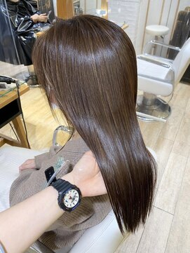 ネオリーブ チロル 横浜西口店(Neolive CiroL.) 美髪縮毛矯正 酸性ストレート 髪質改善 横浜