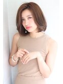 大人フェミニンミディアムボブ