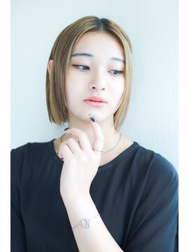 リル 8F 銀座(Rire) フェイスレイヤーボブ！【Rire-リル銀座-】