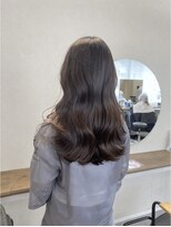 ローレン(Lolen.)&nbsp;レイヤーカット/小顔に見せるヘア