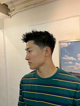 ビーバイエイトジェンツ(Bee by EIGHT GENTS) スペインカール/韓国マッシュ/スパイキーショート/南堀江