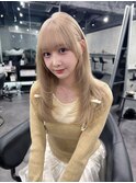 大人小顔ミディアムレイヤー/顔まわりレイヤー/20代30代/渋谷