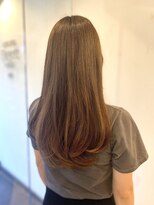 アトリエ ファゴビス(ATELIER FAGOT Bis)&nbsp;【Chikano】ふんわりレイヤーカット