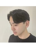ニュアンスパーマセンターパートコンマヘアツーブロック刈り上げ