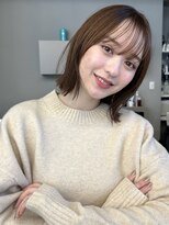 トリッカ シブヤ(TRICCA SHIBUYA) 大人ボブ渋谷レイヤーカットミディアムボブベージュブリーチなし