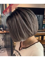 サロウィン 下北沢(SALOWIN)&nbsp;グレージュのシャドールーツ