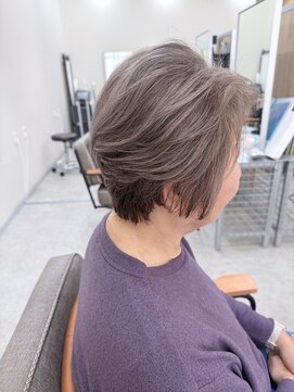 メル ヨコハマ(MeL) ショート/白髪ぼかし/メテオ/ベージュ/横浜