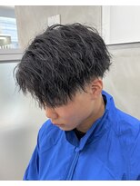 アクロ(ACRO)&nbsp;広島メンズ/縦落ちパーマ/ツイストスパイラル