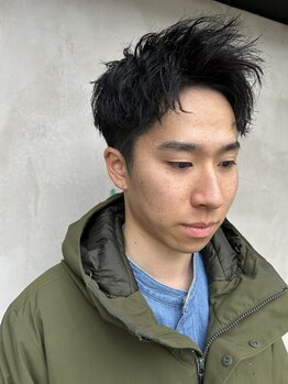 ルッツ(Lutz)の写真/【最旬ヘアでワンランク上のスタイルへ】メンズカットが得意な実力派スタイリストが揃う頼れるサロンLutz☆