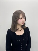 ヌーク 立川(Nuuk)&nbsp;ミルクティーブロンド/ケアブリーチ/レイヤーカット/立川/立川駅