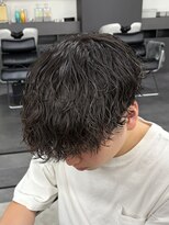 アウラ(AURA)&nbsp;波巻きパーマシャドウパーマスパイラルパーマ