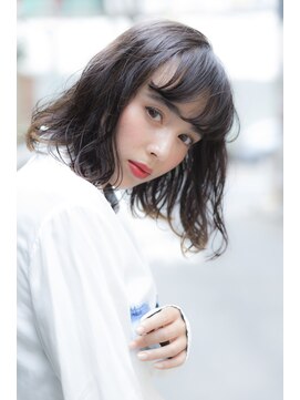 ミエルヘアーエスト 新宿店(mielhair est) 切りっぱなしボブ×パーマ　ミディアムスタイル