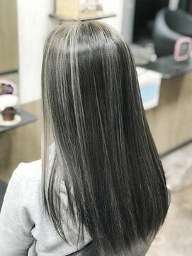 トゥエンティーフォー 泉大津店(24) 外国人風メッシュonカラー