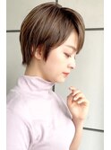 20代30代40代大人可愛いショート　小顔ショート