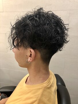 グレイスフル バーバープラチナム 六本木店(Graceful Barber platinum) ツイストスパイラルパーマ＜理容室＞