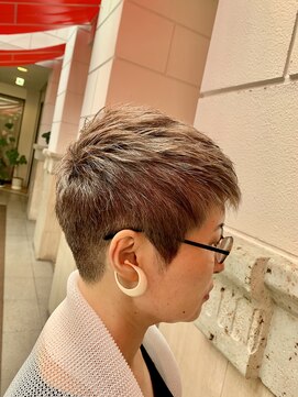 ユーキーヘアー(you key hair) モードなベリーショート