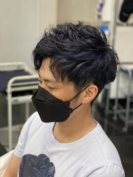 アーティー(Arty) パーマとダークブルー