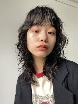 ルーム 烏丸(Room) wolf perm