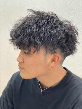 スウェル 船橋店(Swell) ハイライト/マッシュパーマ/束感/波巻き/メンズ