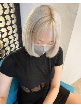 アールハーツ 峰店(R-HEARTS) ケアブリーチでダメージ最小のホワイトベージュ　[栃木/宇都宮]