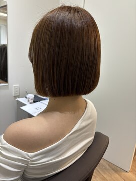 ジエクト ヴィシア(The Ect VIXIA) まとまるボブ　地毛風ストレート　地毛風縮毛矯正　内巻きボブ