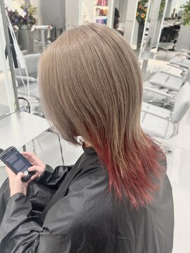アールプラスヘアサロン(ar+ hair salon) ウルフインナーカラー