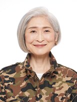えがお美容室 奈良店&nbsp;グレイヘアに人気◎白髪を活かしたショートボブ