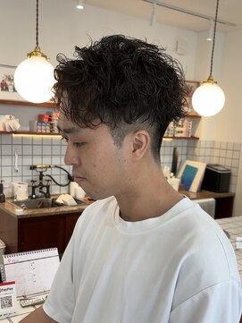 ライフイズ プレジャー 磐田中泉店(Life is… PLEASURE) シャドウパーマアップバング