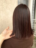 フロア(FLOOR)&nbsp;カシスピンク/ストレートパーマ/切りっぱなしボブ