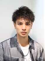 ネイビー(NAVY)&nbsp;レイヤー 刈り上げショート ソフトツイストパーマ