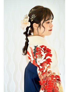 ピケトワール(piquetoile) 卒業式の 『袴の着付け』 と『 ヘアセット』