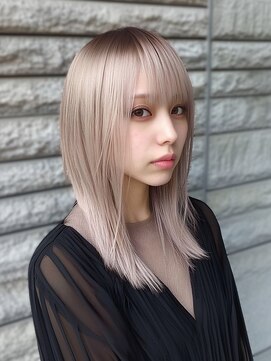 ジゼル 博多筑紫口店(GiseL) ミルクティーベージュ　レイヤーカット　透明感　10代20代30代