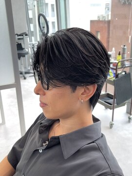 ジーナ 天神(Zina) 【Zina】メンズ/韓国/センターパート/縮毛矯正/福岡/天神/大名