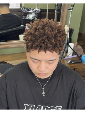 スパイキーショート