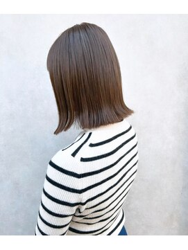 カプロ キャトル(Capullo de Quatre) パツンボブ