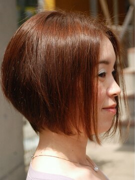 コムチュヴ(Comme tu veux) レトロフォルムボブ