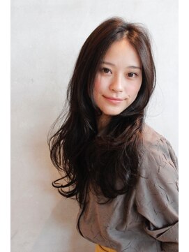 ヘアアンドビューティー ストーリア(hair&beauty STORIA) スウィングロング