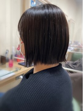 アエラス(Aeolus) グレージュミニボブ