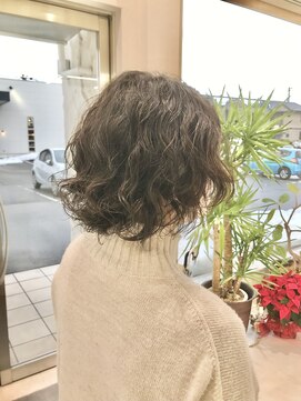 マジックデイズ(Magic Days) ふんわりショートパーマ