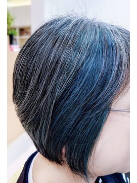 プレーゴ グレイヘア×インナーカラー