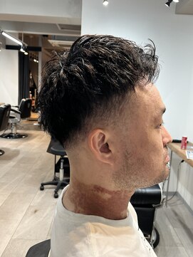 ヴィ 大宮(Vii) ダークアッシュ/カルマパーマ/アッシュブラック