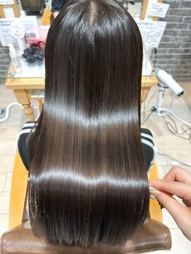 プラグ バイ ネオリーブ(plug by neolive) 小顔×髪質改善[髪質改善/縮毛矯正/韓国]A